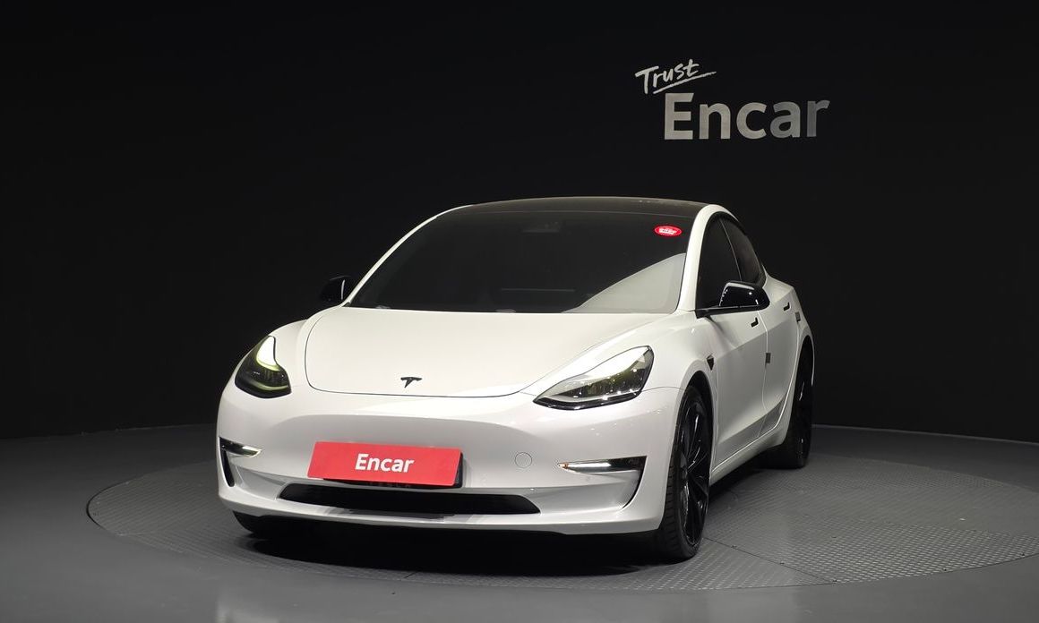 Tesla Model 3 2021