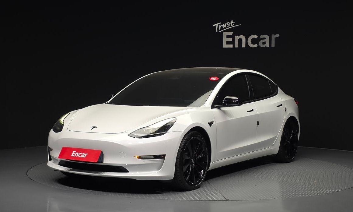 Tesla Model 3 2021