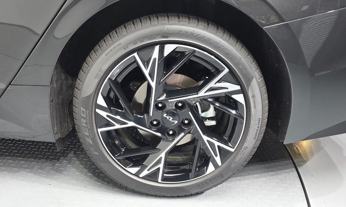 Kia K5 2026