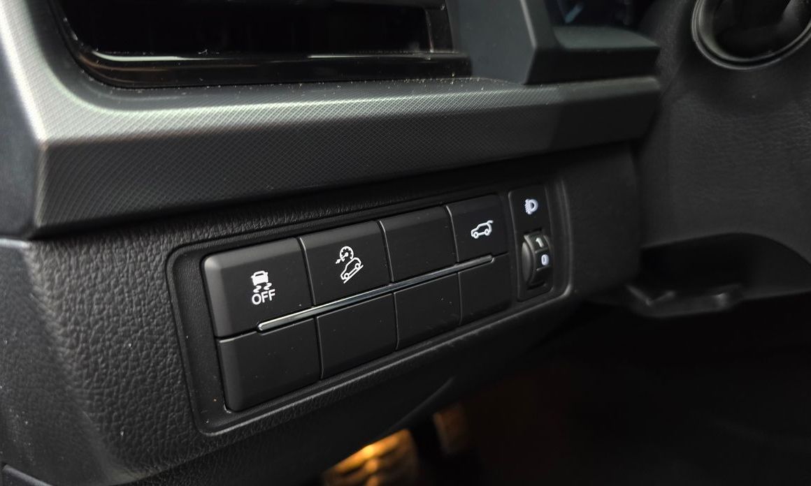 KG_Mobility_Ssangyong Rexton 2024
