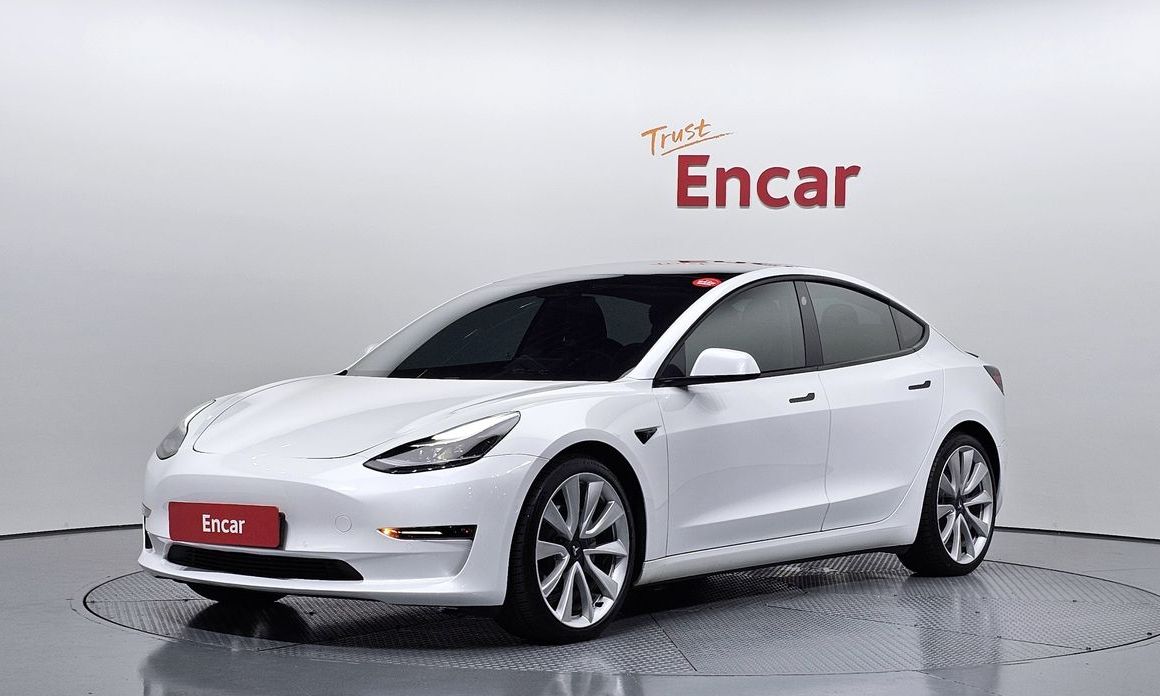 Tesla Model 3 2021