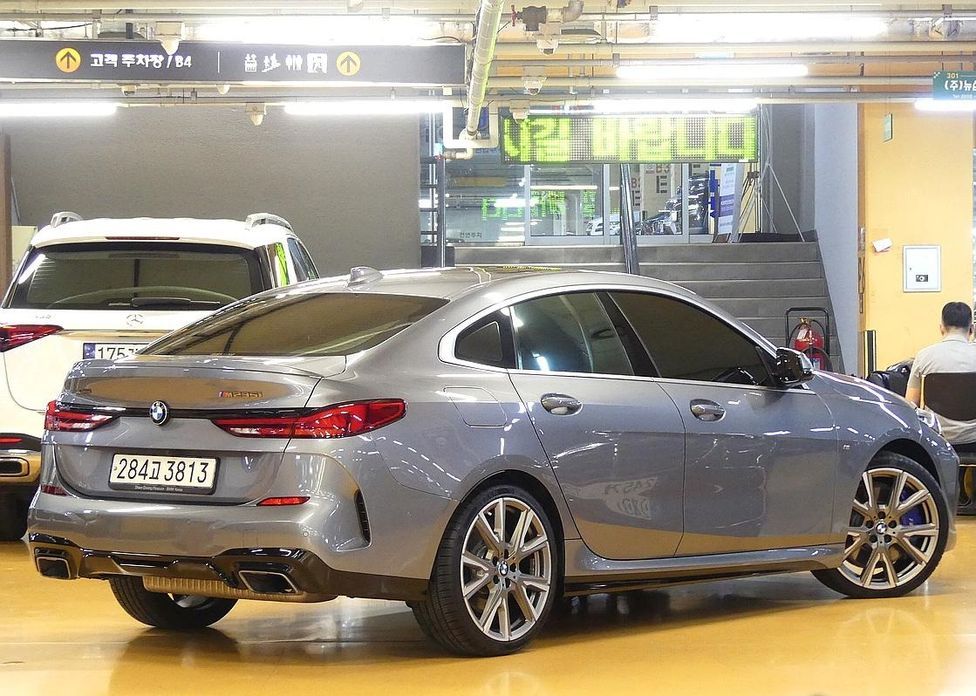 BMW 2-Series 2023