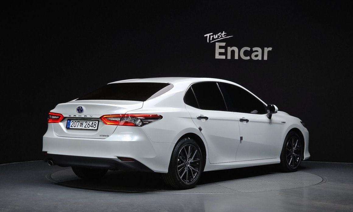 Toyota Camry 2024
