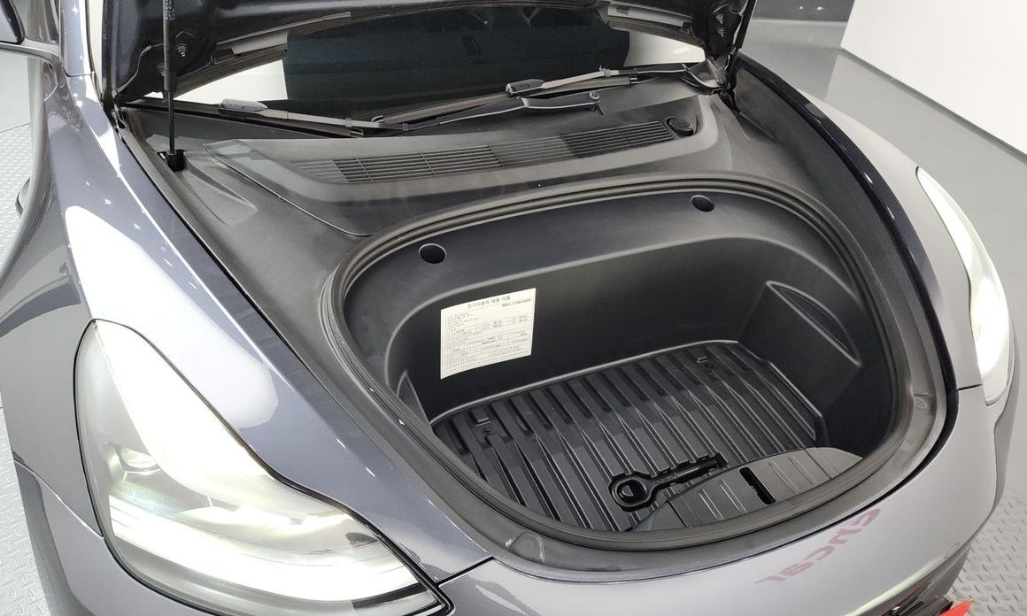 Tesla Model 3 2022