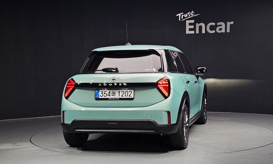 Mini Cooper 2025