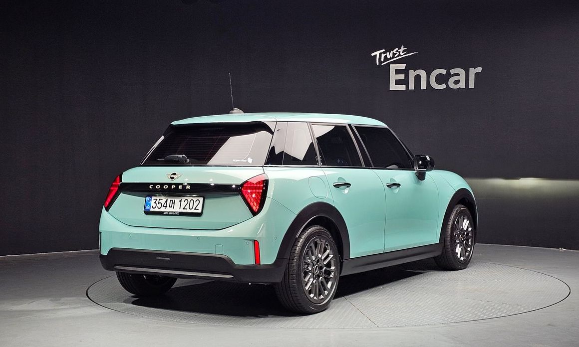 Mini Cooper 2025