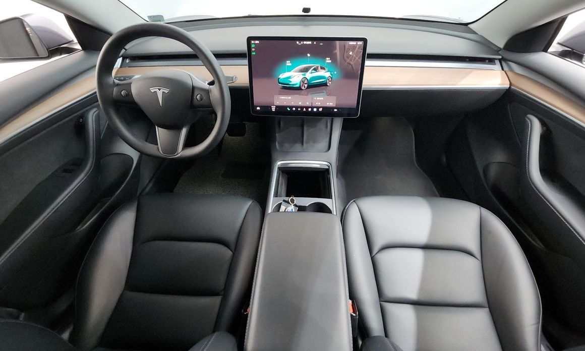 Tesla Model 3 2022