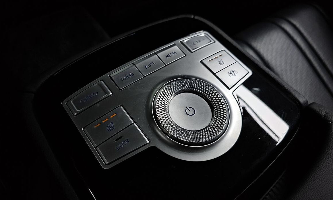Genesis G80 2021