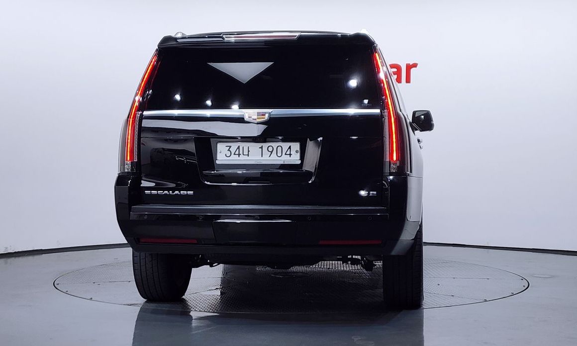 Cadillac Escalade 2018