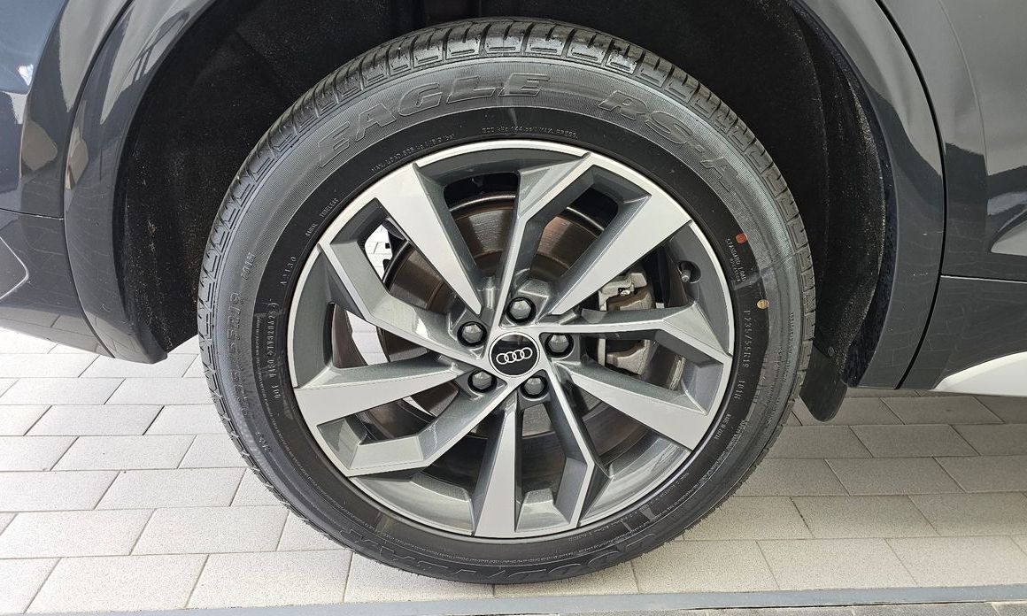 Audi Q5 2021