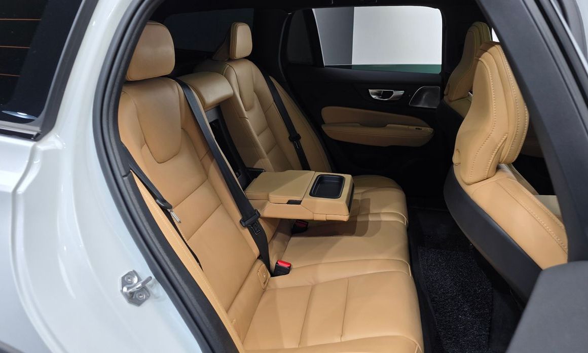 Volvo V60 2021