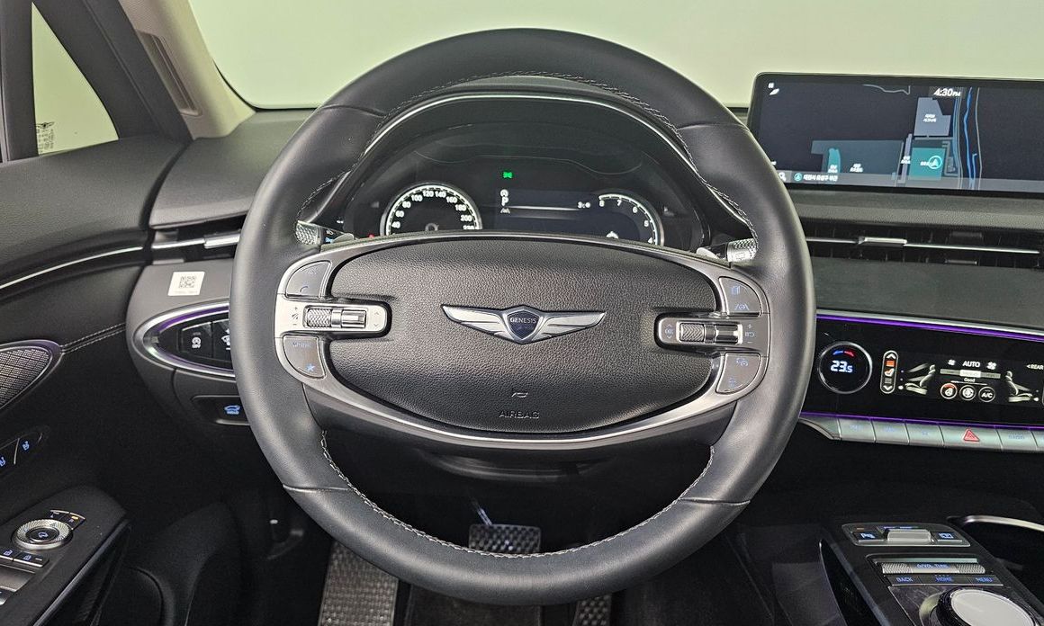 Genesis GV70 2023