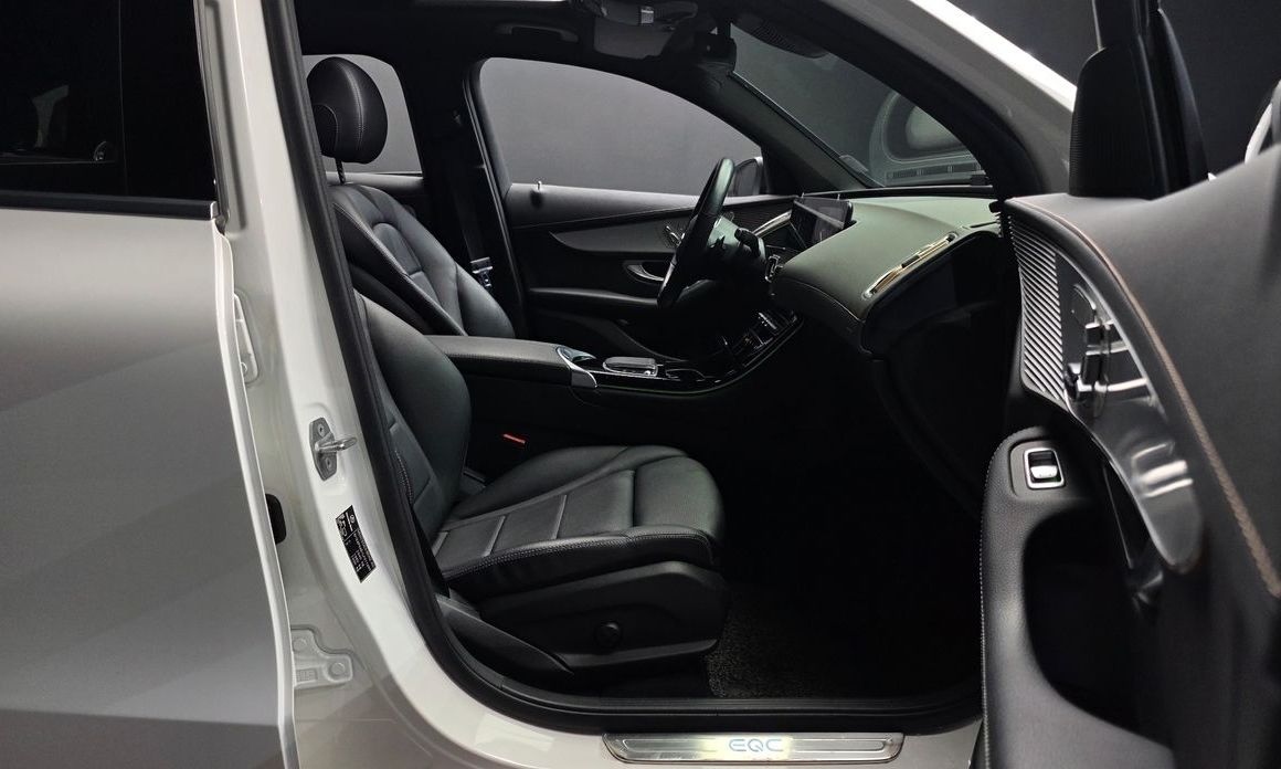Mercedes-Benz EQC 2020