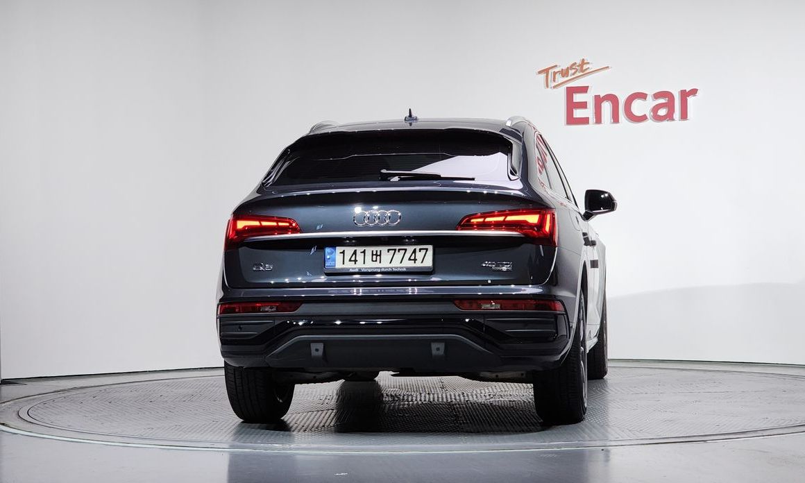 Audi Q5 2021