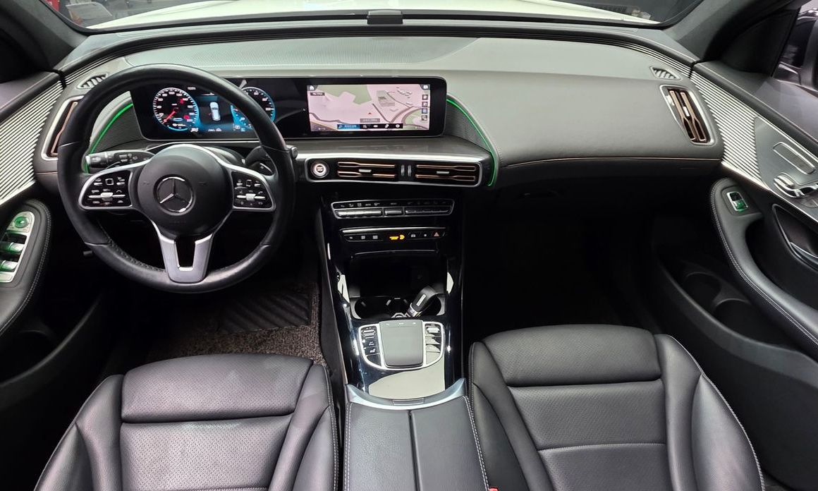 Mercedes-Benz EQC 2020