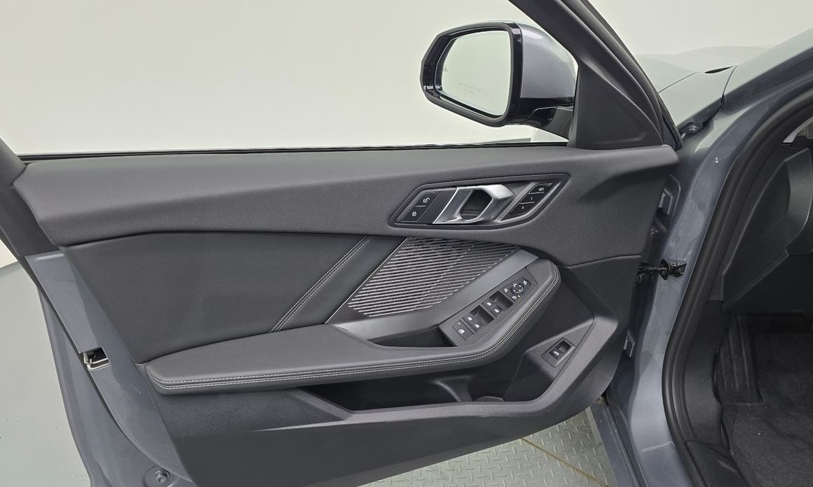 BMW 1-Series 2025