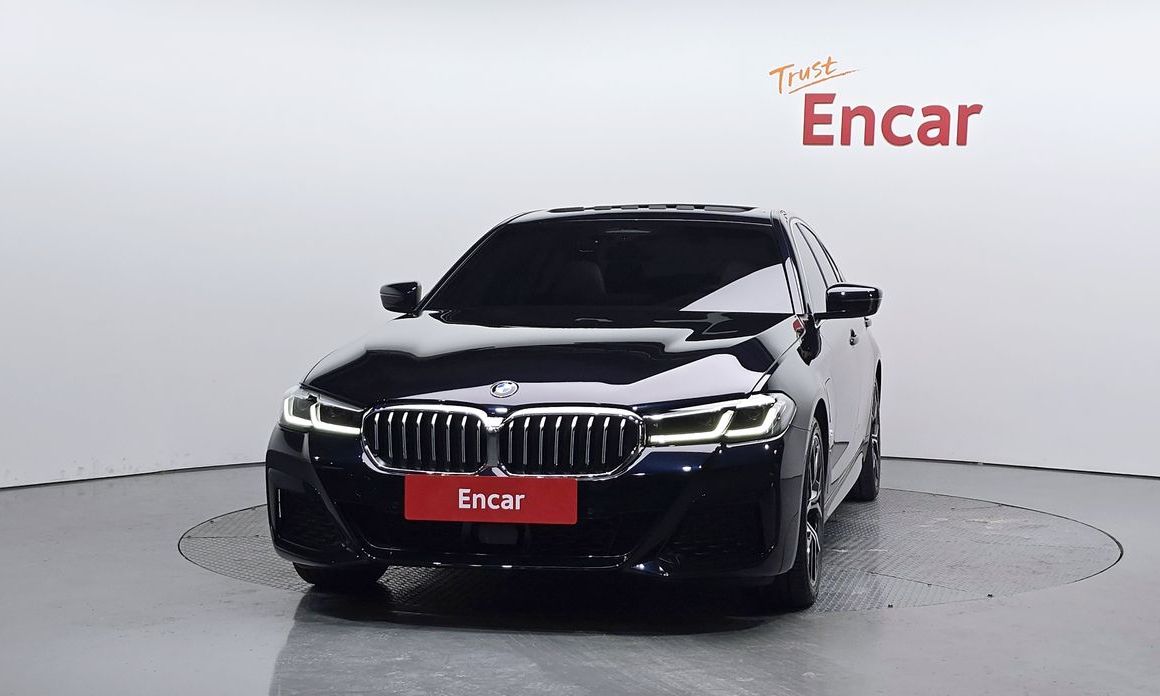 BMW 5-Series 2021