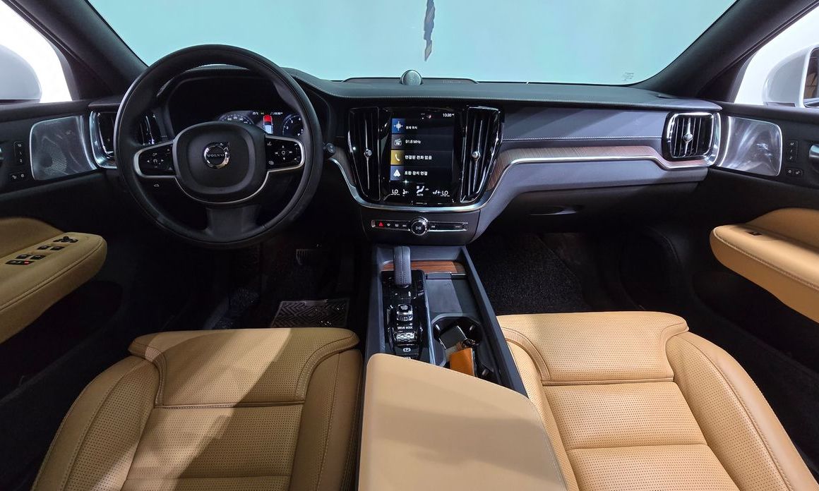 Volvo V60 2021
