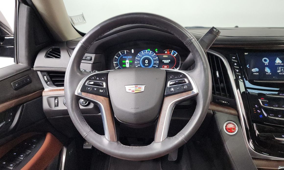 Cadillac Escalade 2018