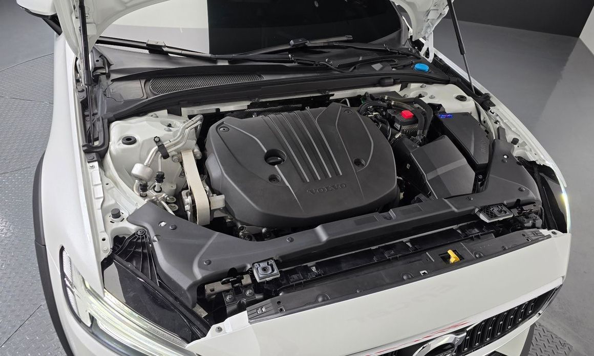 Volvo V60 2021