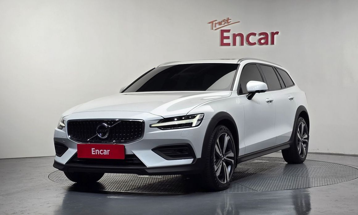 Volvo V60 2021