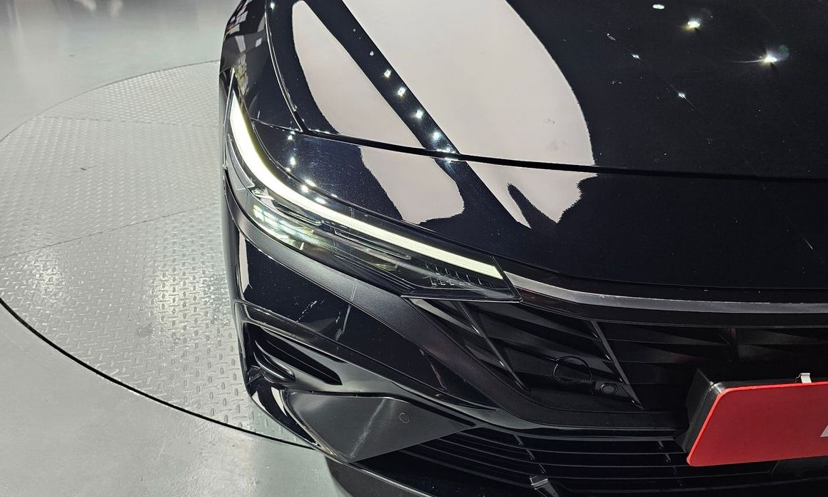 Hyundai AVANTE 2024