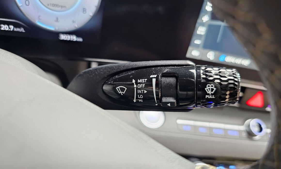 Hyundai AVANTE 2024