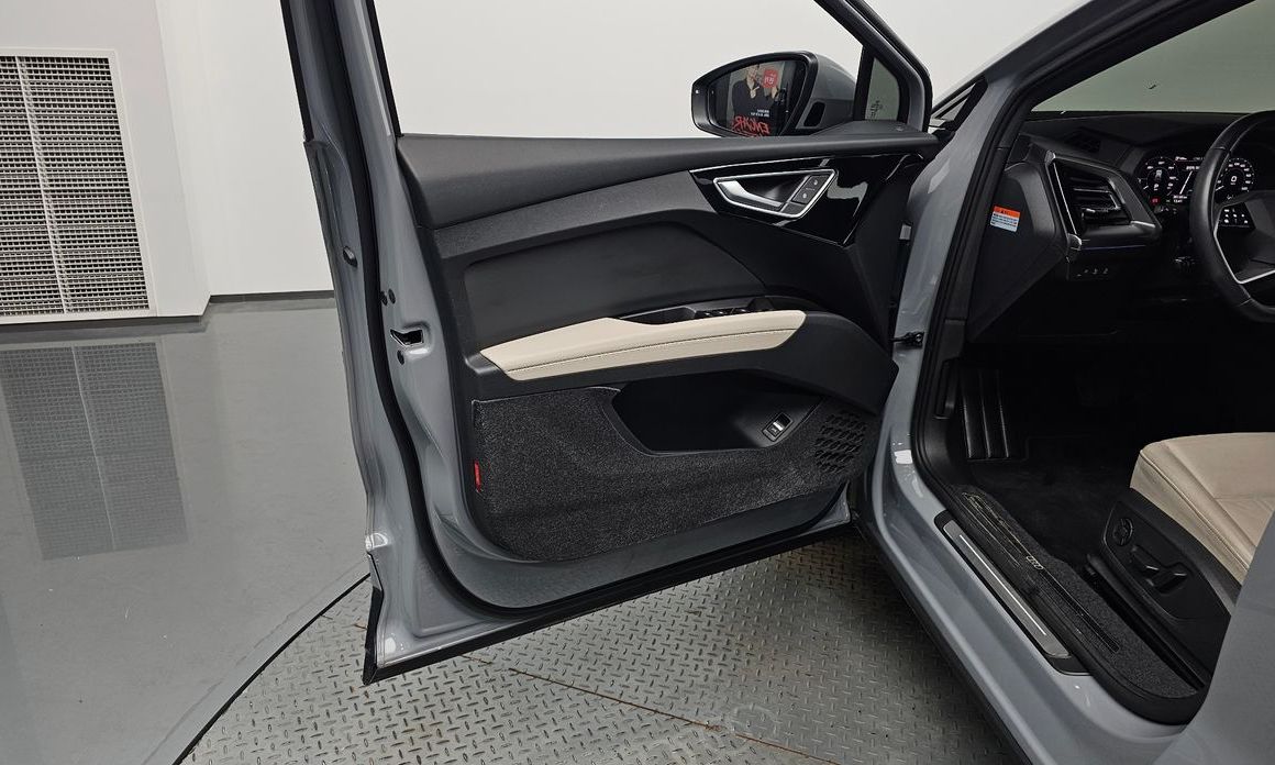 Audi Q4 e-tron 2023