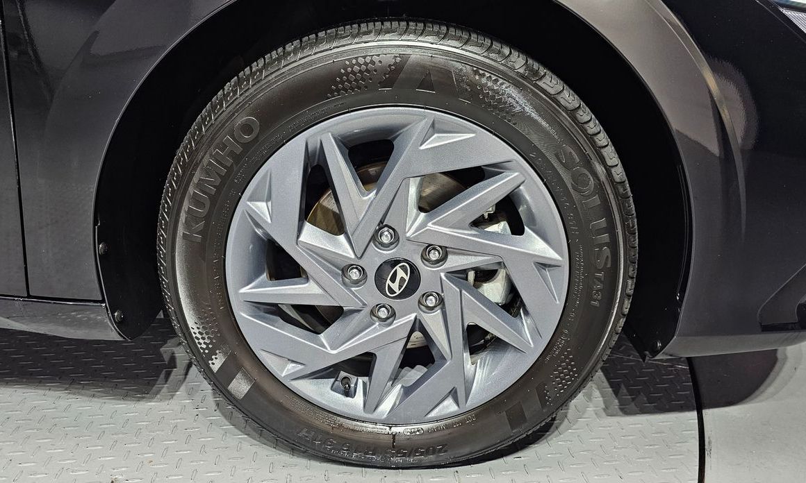 Hyundai AVANTE 2024