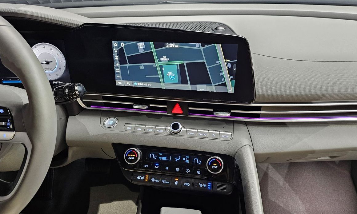 Hyundai AVANTE 2024