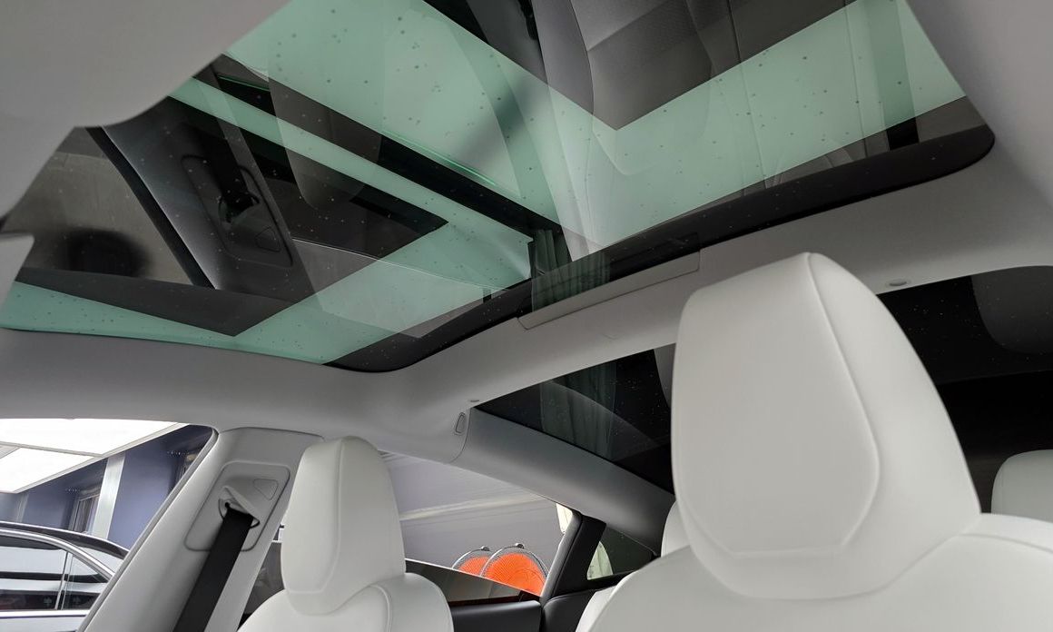 Tesla Model 3 2024