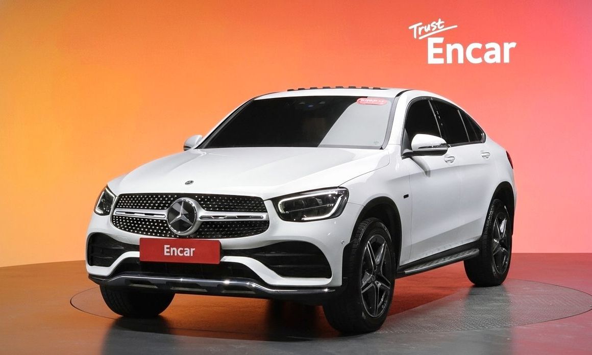 Mercedes-Benz GLC-Class 2021