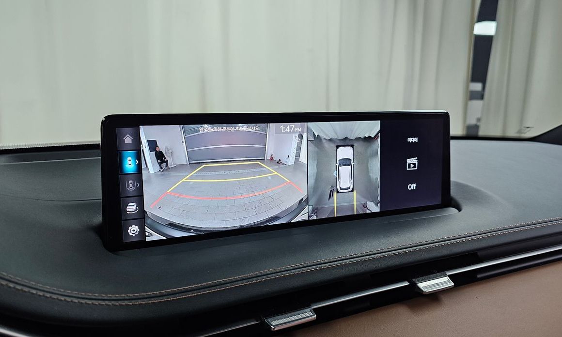 Genesis GV70 2023