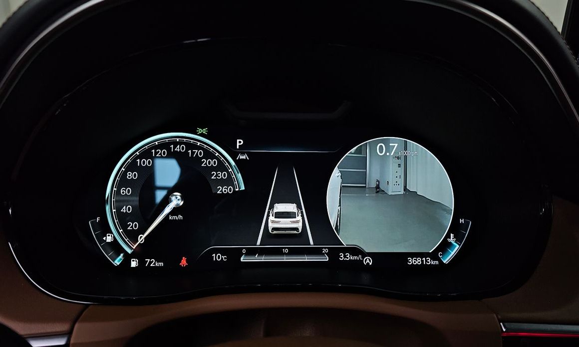 Genesis GV70 2023