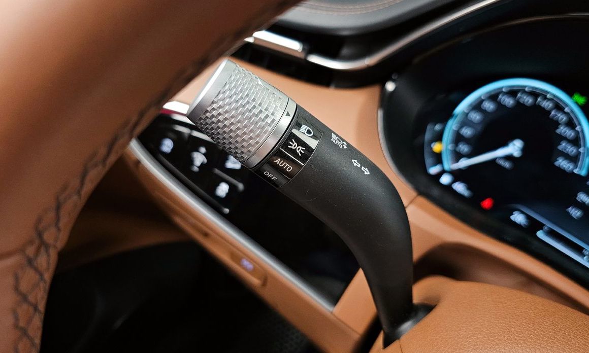 Genesis GV70 2023