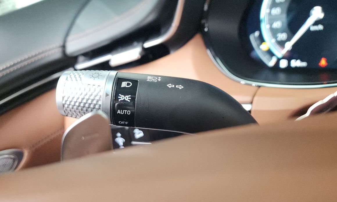Genesis GV70 2023