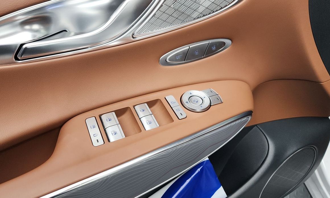 Genesis GV70 2023