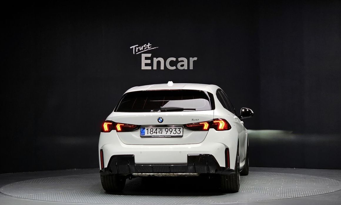 BMW 1-Series 2025