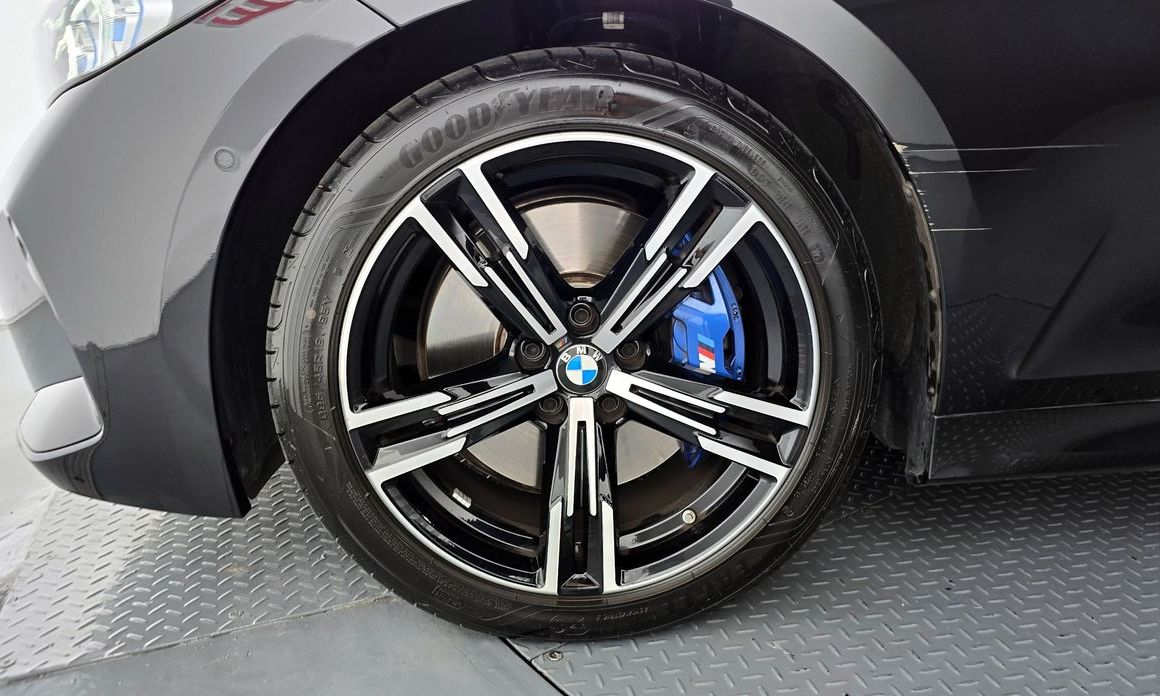 BMW 3-Series 2023