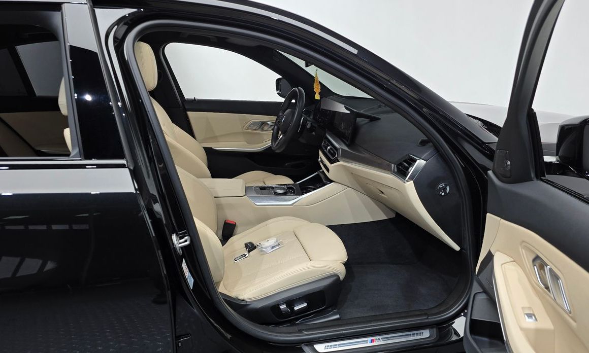 BMW 3-Series 2023