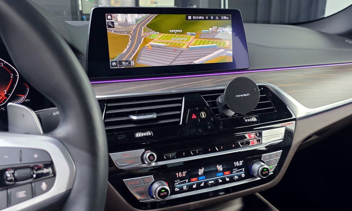 BMW 5-Series 2020