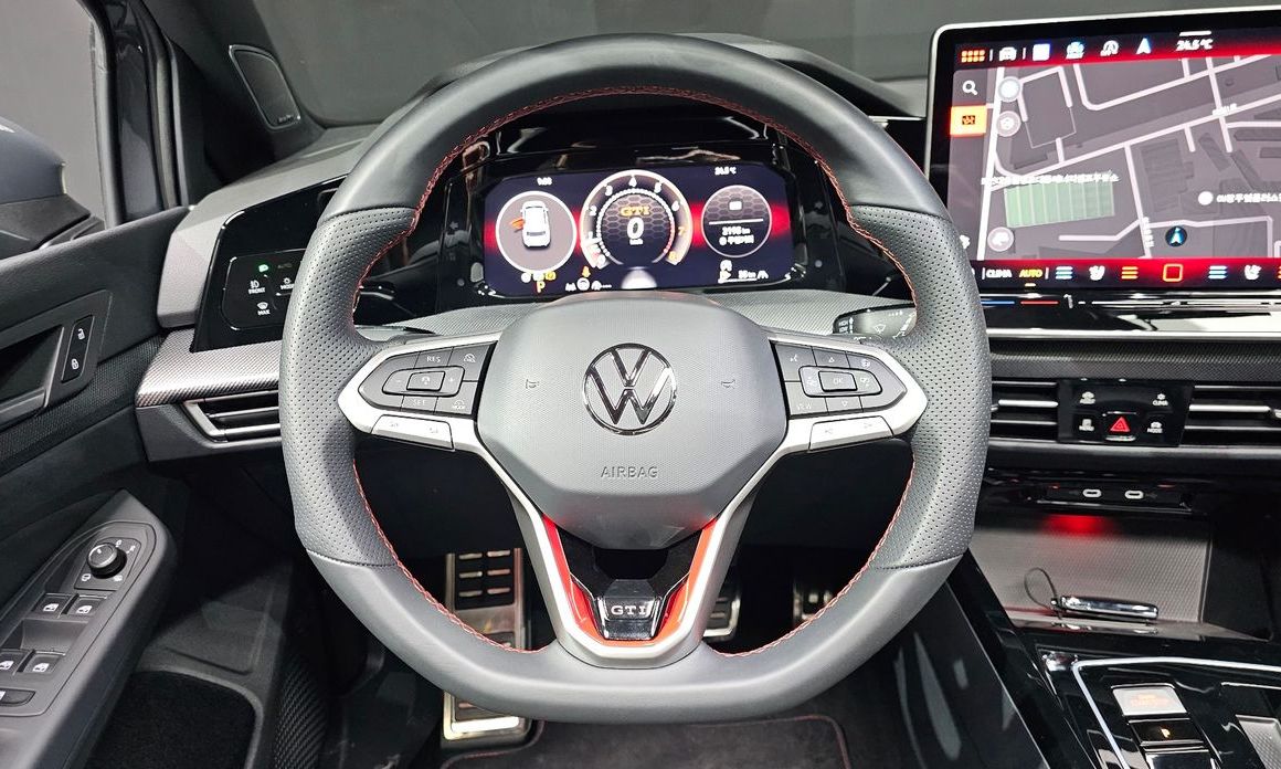 Volkswagen Golf 2025