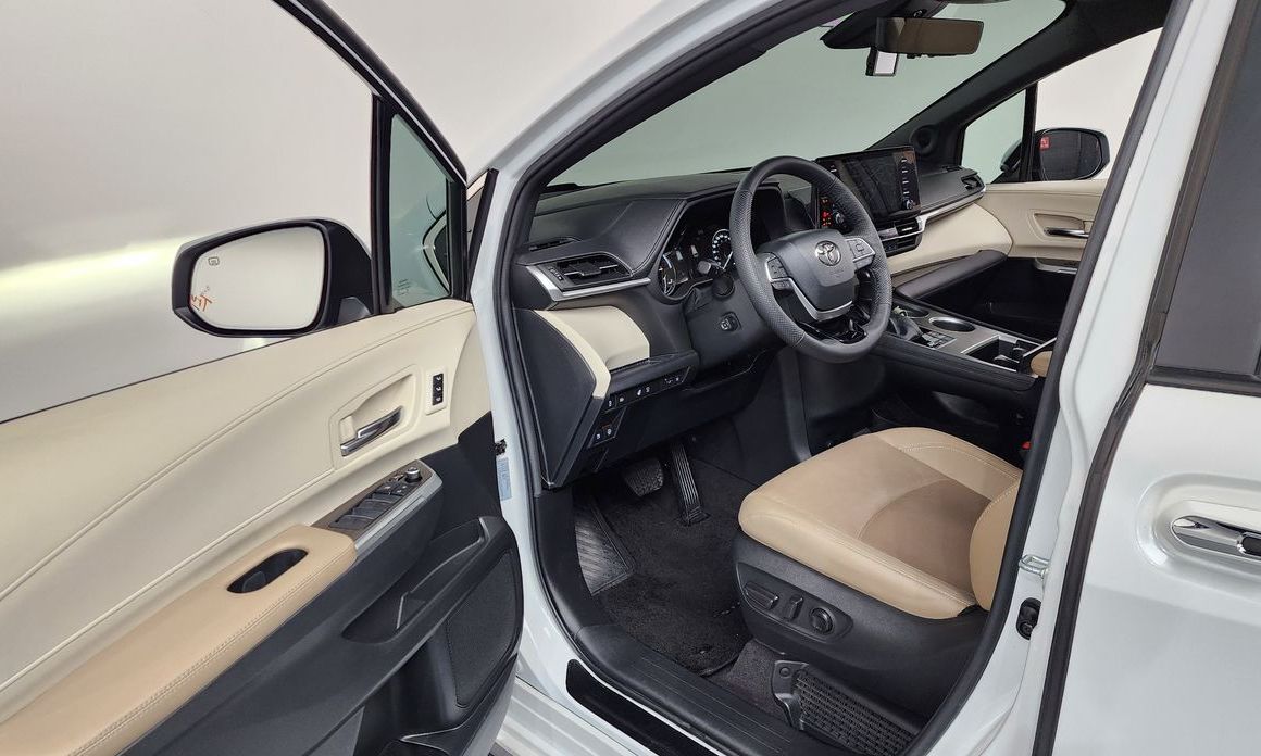 Toyota Sienna 2023