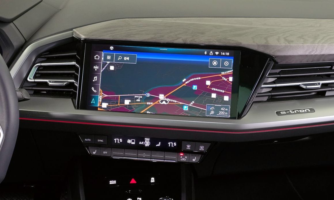 Audi Q4 e-tron 2025