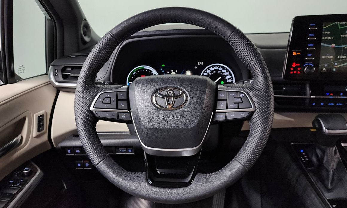 Toyota Sienna 2023
