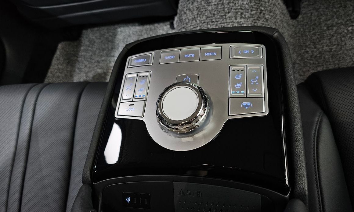 Genesis G80 2025