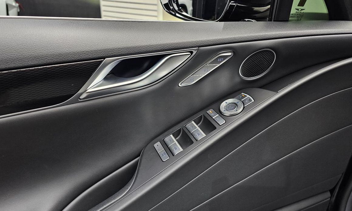 Genesis G80 2025