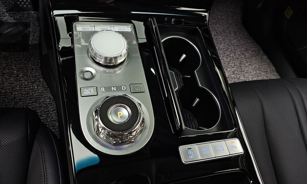 Genesis G80 2025