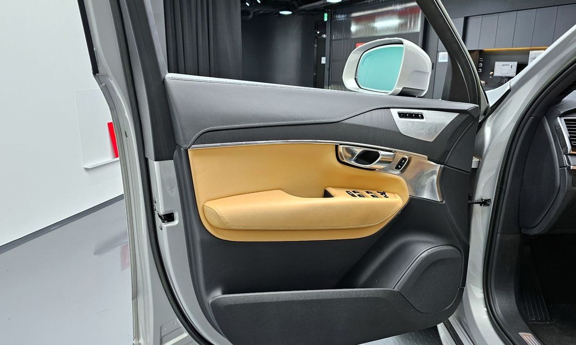 Volvo XC90 2023