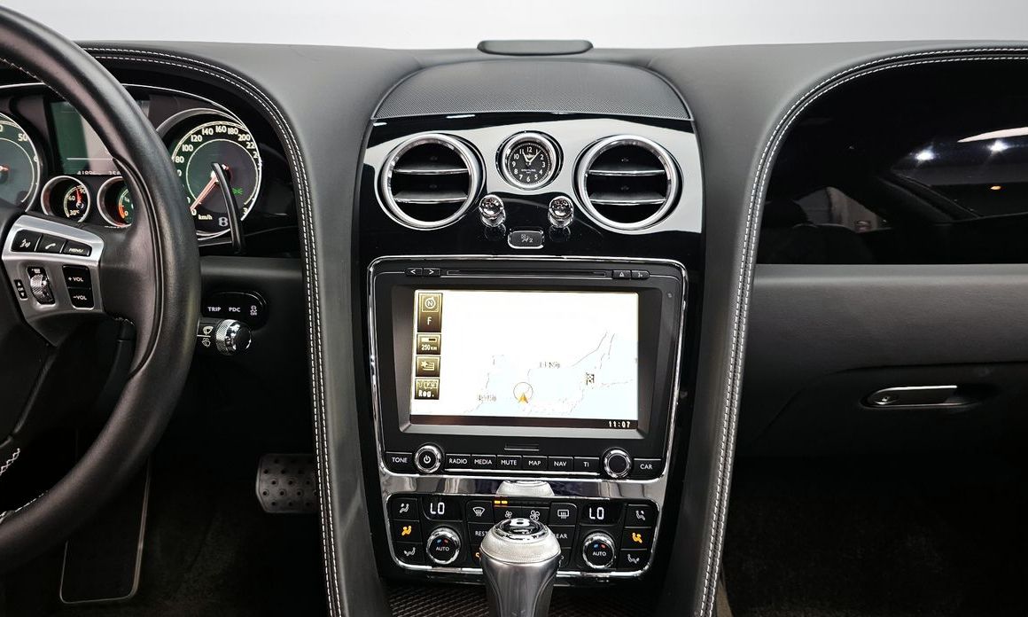 Bentley Flying Spur 2015